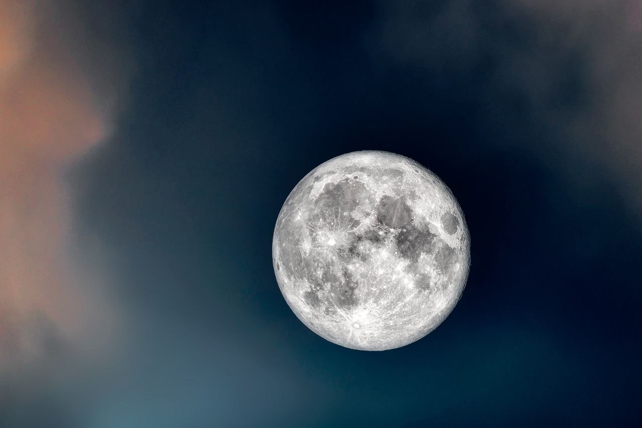 moon, sky, night-6365467.jpg